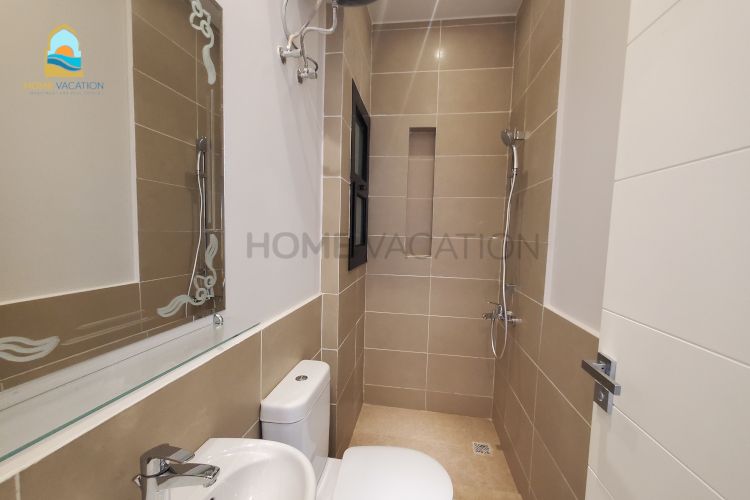 two bedroom apartment for rent makadi heights phase 2 red sea bathroom (2)_5c901_lg